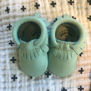 Freshly Picked moccasins, size 0 (newborn)